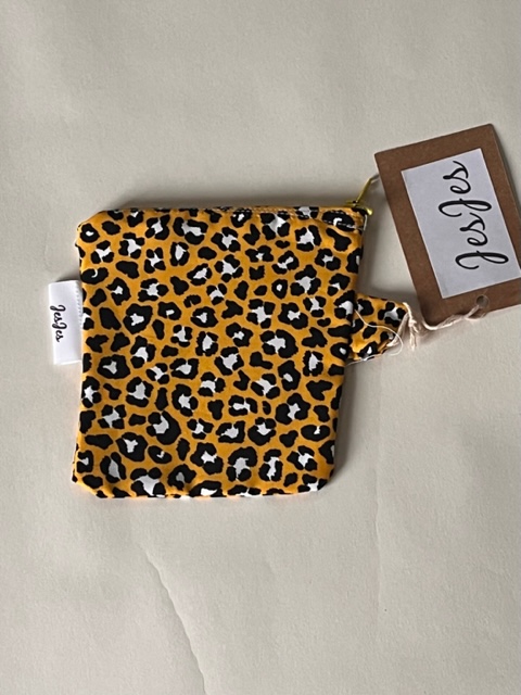 Foto 1 bij artikel "Etui 'Luipaard'".